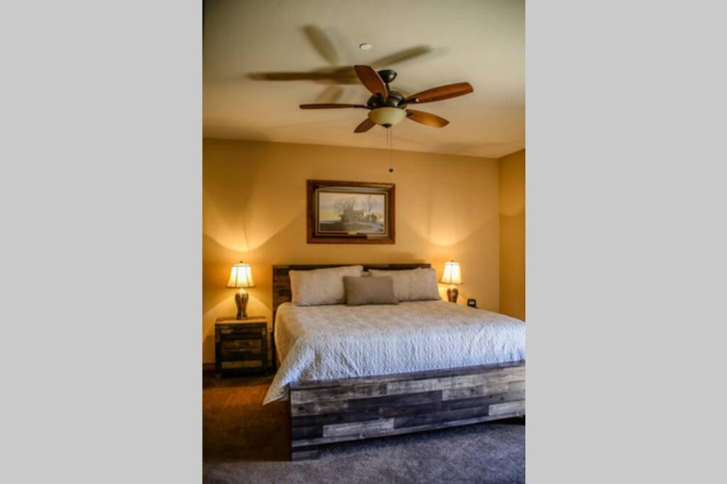 Luxury Riverfront Townhome Pagosa Springs Buitenkant foto